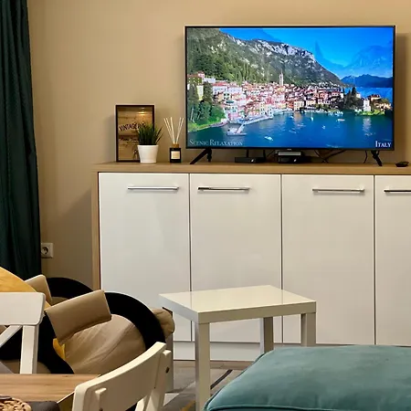 попов 아파트 *